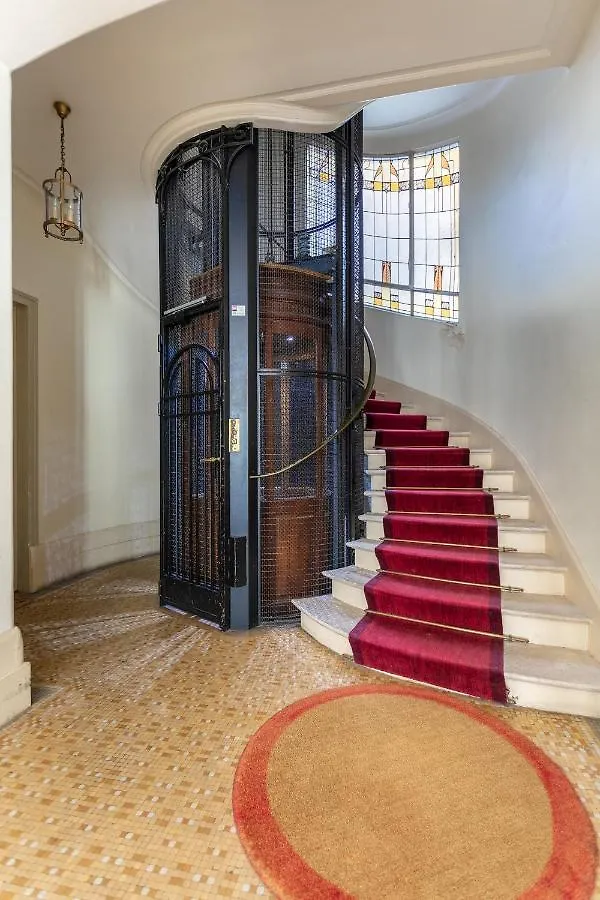 Luxury Living In Passy Apartment Paris
