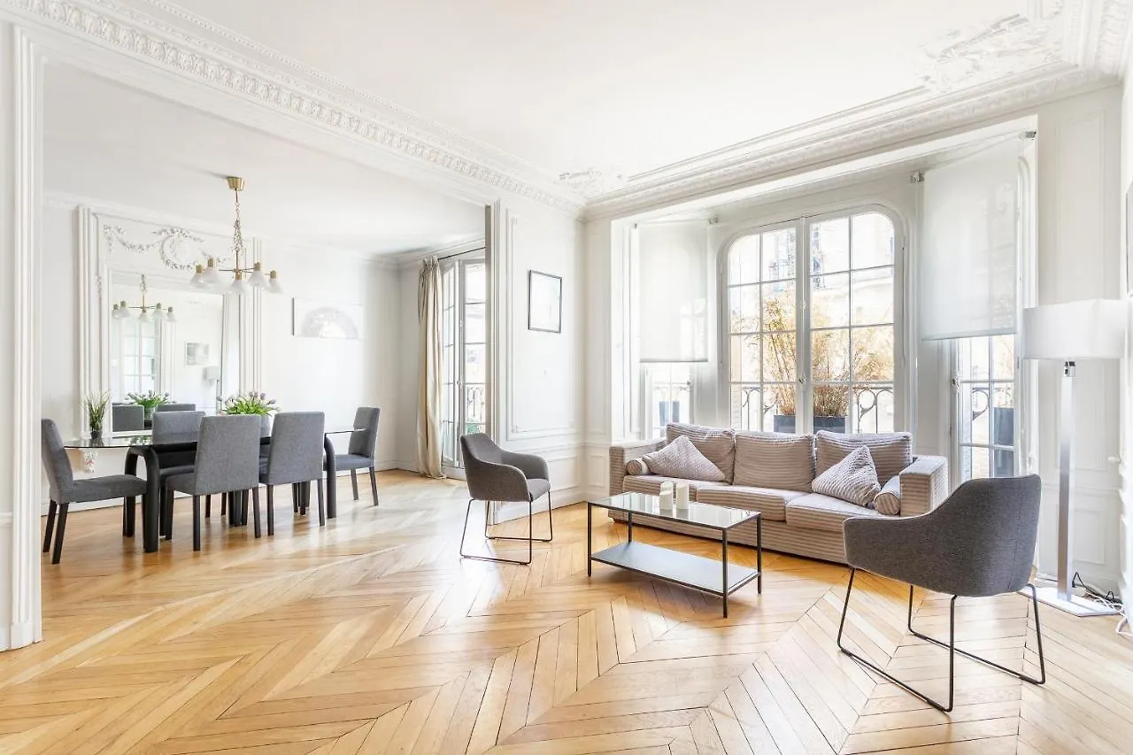 Luxury Living In Passy Apartman Párizs