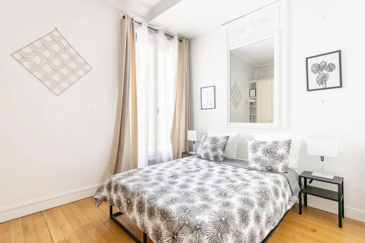 Luxury Living In Passy Apartman Párizs